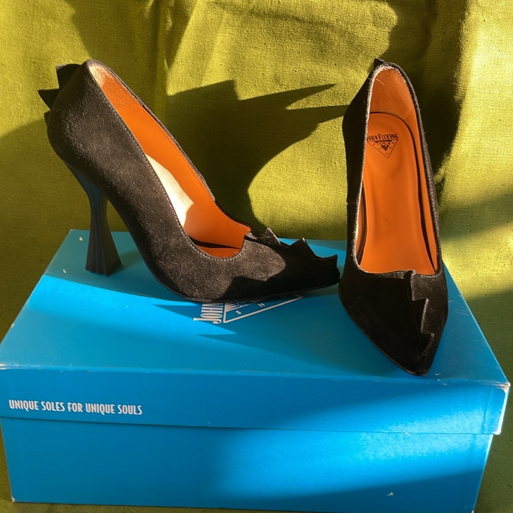 John Fluevog Venus pumps US 7 brand new in box